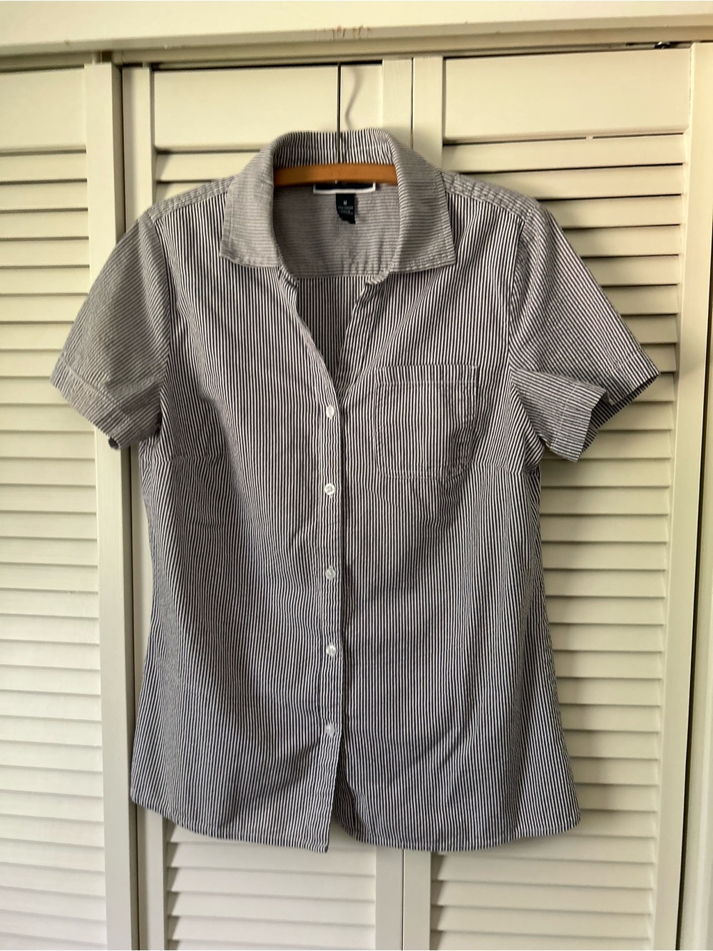 Karen Scott V-Neck Button Down Shirt